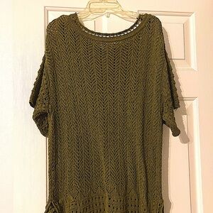 New York and Company knit top